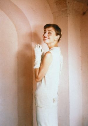 Audrey Hepburn style - Audrey Hepburn by Norman Parkinson.jpg
